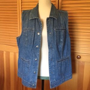 CJ Banks Denim vest size X